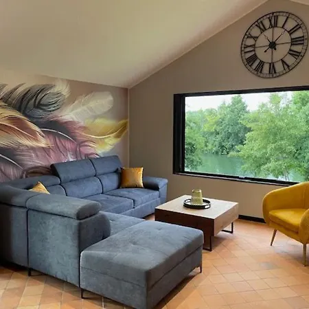 Chalet Cosy A La Fleche Avec Terrasse Et Vue Riviere - Fr-1-410-424 Exterior foto