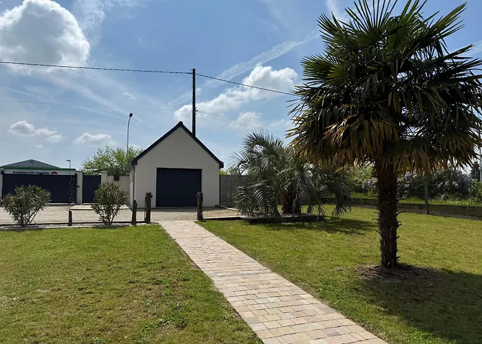 Chalet Cosy A La Fleche Avec Terrasse Et Vue Riviere - Fr-1-410-424