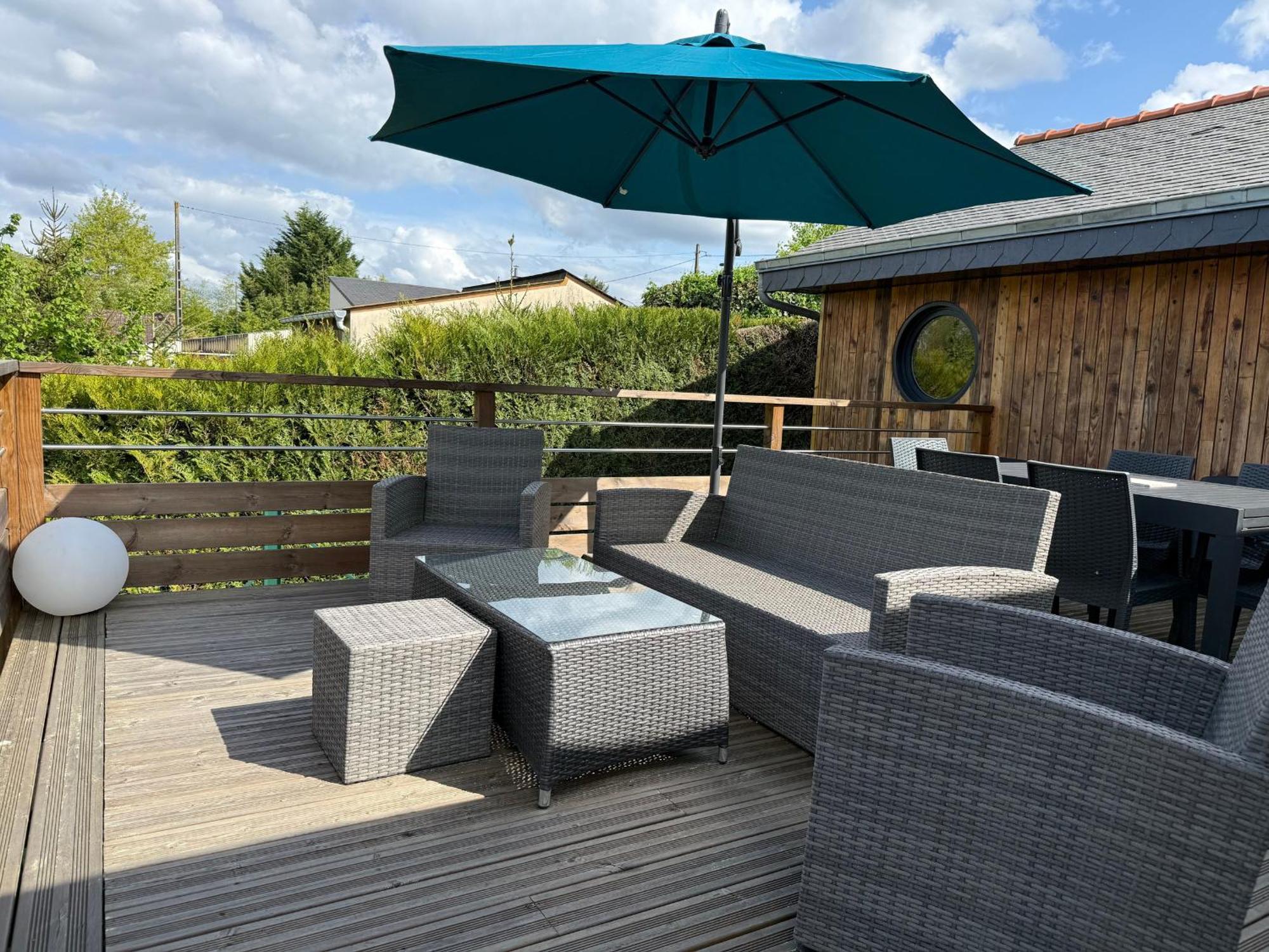 Cosy A Avec Terrasse Et Vue Riviere - Fr-1-410-424 Ferienhaus La Flèche